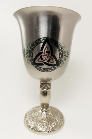 Τελετουργικό Ποτήρι με Triquetra